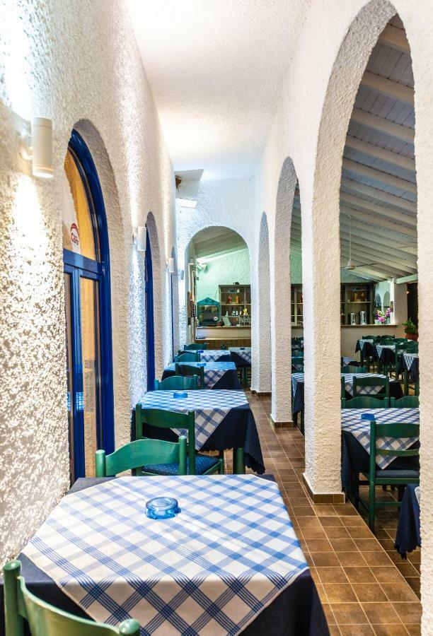 Hotel Elena Sívota Buitenkant foto