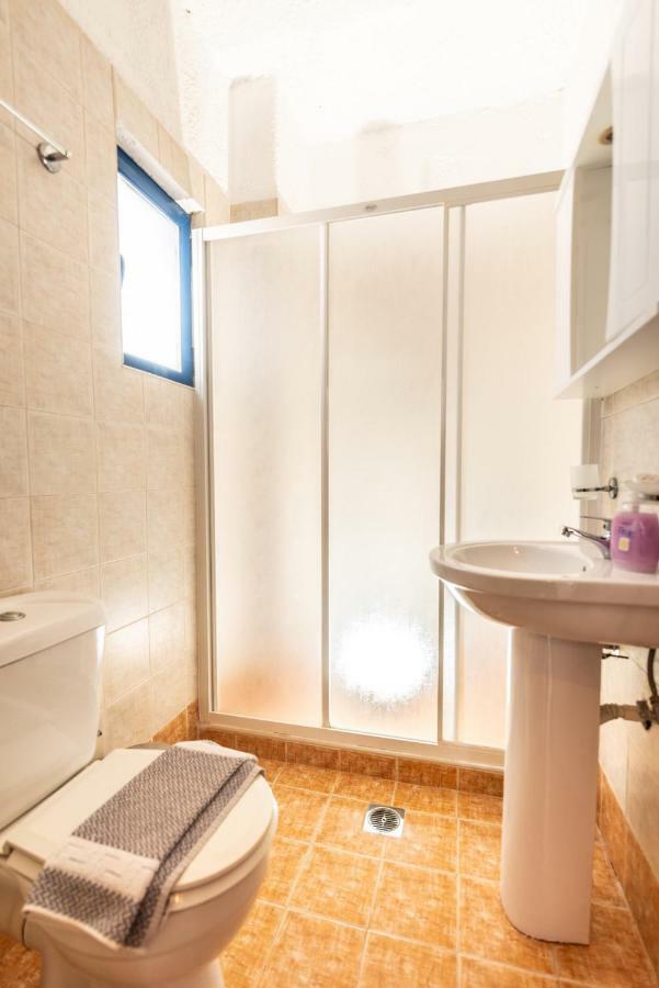 Hotel Elena Sívota Buitenkant foto